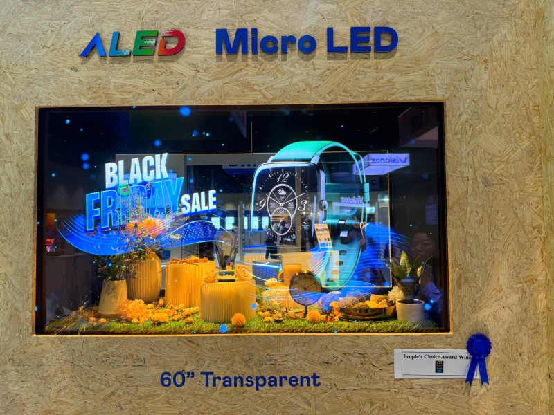 凯发旗舰厅60吋高透明度Micro LED显示器获”最佳Micro LED技术应用奖”，将Micro LED面板透明化之设计特性极致发挥，以可扩展性无缝拼接技术打造，具备600 nits全画面亮度、大于60%穿透率及超过NTSC 110%的优异广色域表现，可依需求灵活应用于各种场域